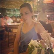 Soy Lic. En psicología en la UBA y también trabajo de acompañante terapéutica. Me gustaría poder orientarte a estudiar está disciplina dando clases personalizadas!